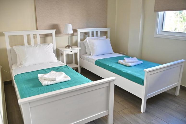 Edessis Beach House Lemesós Eksteriør bilde